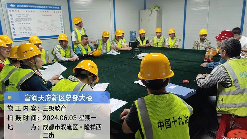 2025年成人高考科目全解析：科目设置与备考策略